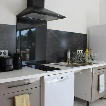 Maison Neuve Calme Avec Jardin Et Parking 15 Mn De La Grande Motte Et Du Grau Du Roi Acces Pmr Casa vacanze Marsillargues