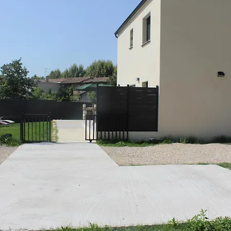 Maison Neuve Calme Avec Jardin Et Parking 15 Mn De La Grande Motte Et Du Grau Du Roi Acces Pmr