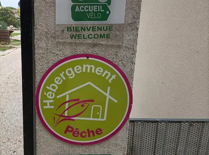 Dom wakacyjny Maison Neuve Calme Avec Jardin Et Parking 15 Mn De La Grande Motte Et Du Grau Du Roi Acces Pmr
